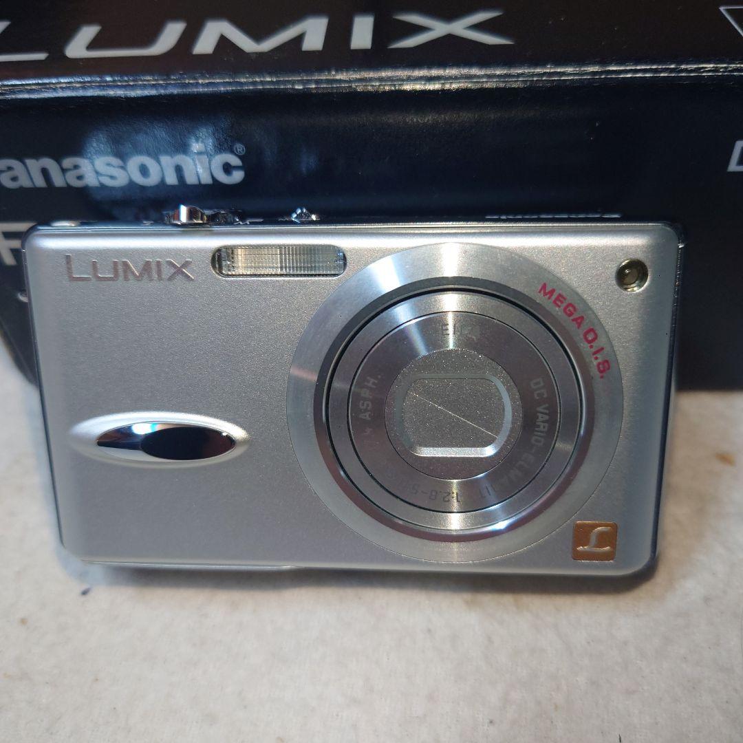 LUMIX DMX-FX8-Sシルバー デジタルカメラ