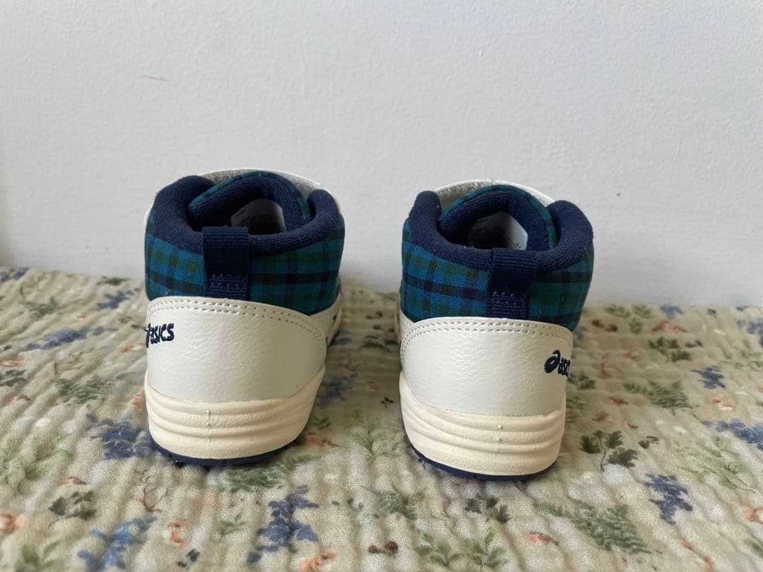 アシックス × familiar コラボスニーカー 14.5cm 未使用
