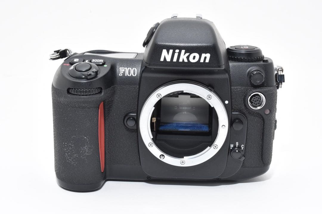 【美品】ニコン Nikon F100 ボディ フィルム一眼レフカメラ 名機