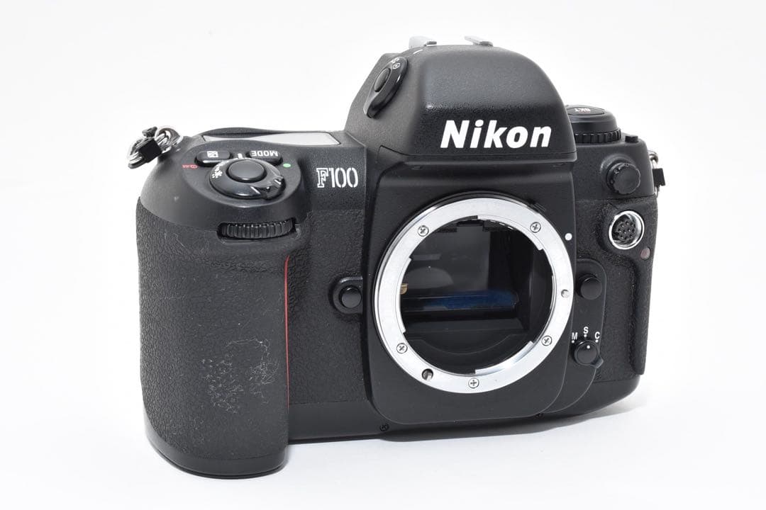 【美品】ニコン Nikon F100 ボディ フィルム一眼レフカメラ 名機