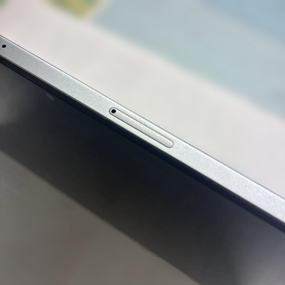 Redmi Pad SE カバー付き【箱無し1000円引】