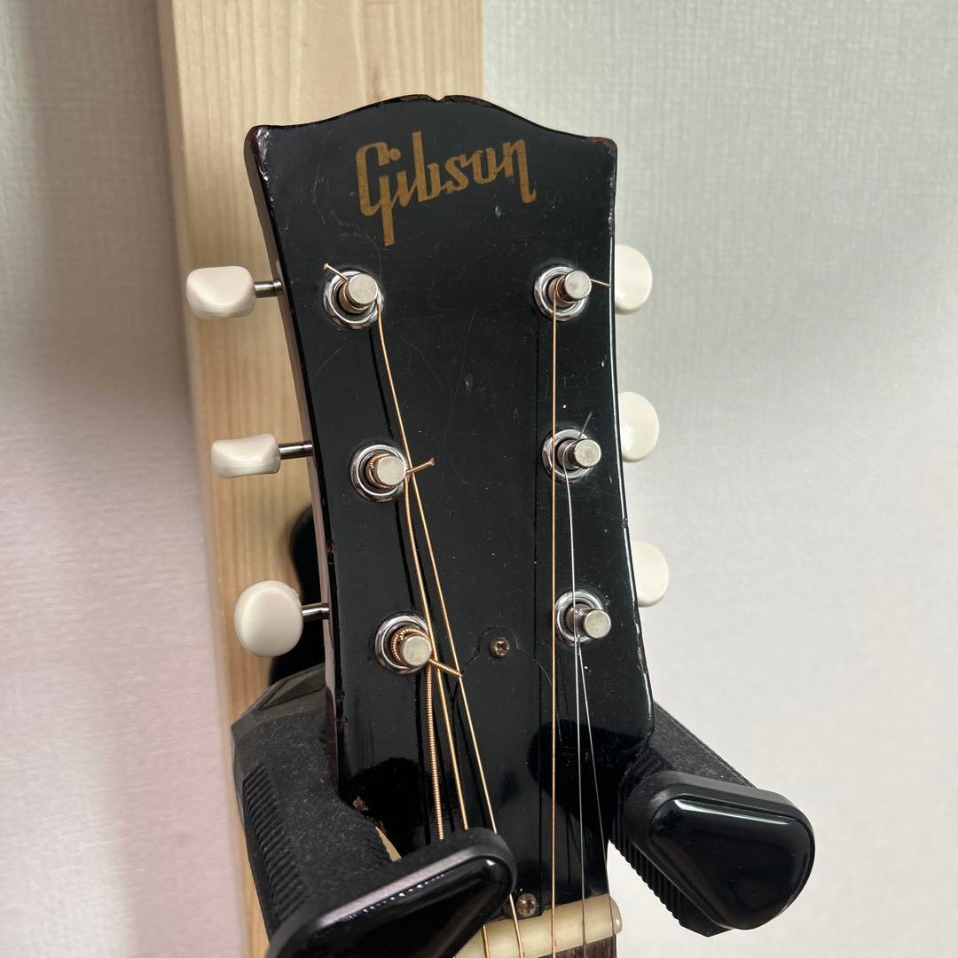 ガねっち‼️Gibson J45（1968年製）ナローネック 固定サドル