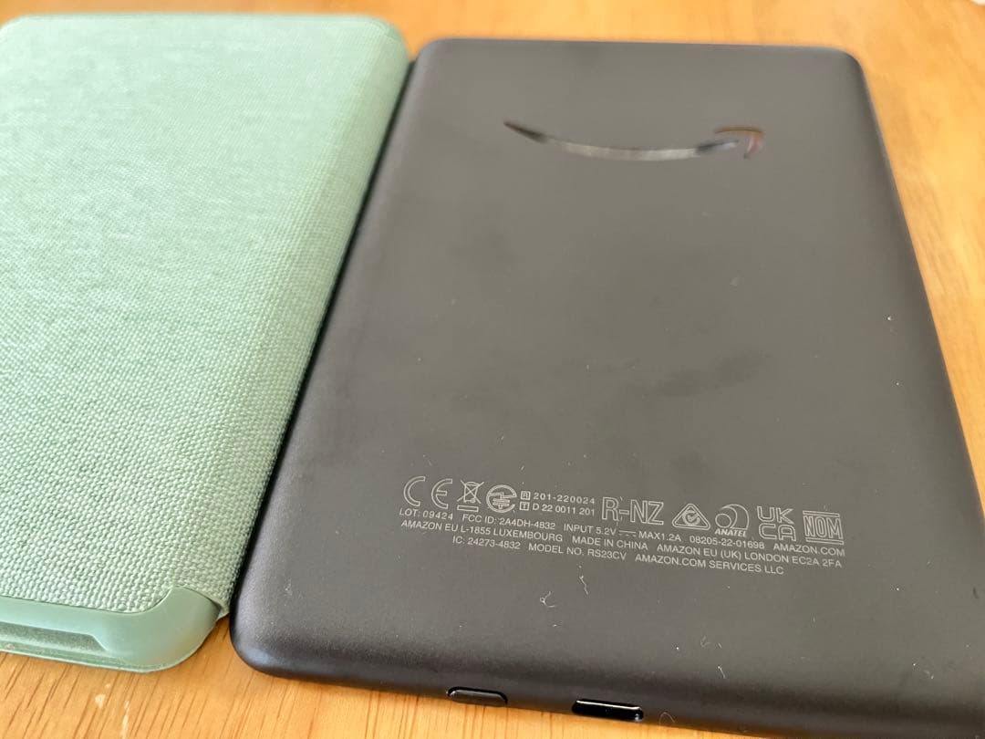 KindlePaperwhite 11世代 16GB 純正ケースつき