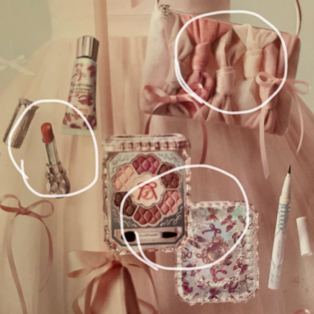 ジルスチュアート　クリスマスコフレ アイシャドウ　リップスティック　ポーチ