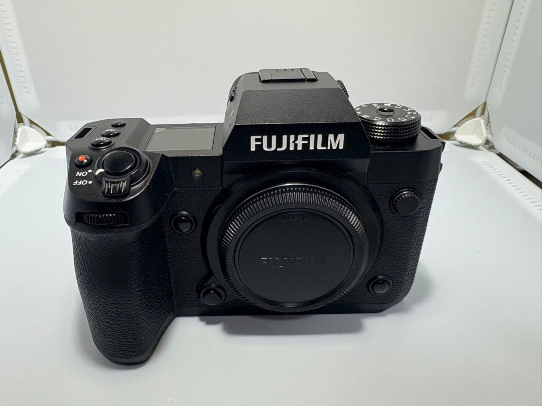 FUJIFILM X-H2 ボディ　CFカード付属