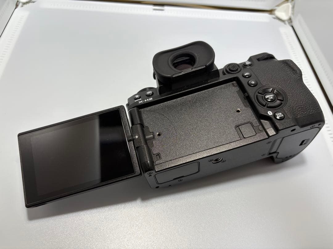 FUJIFILM X-H2 ボディ　CFカード付属