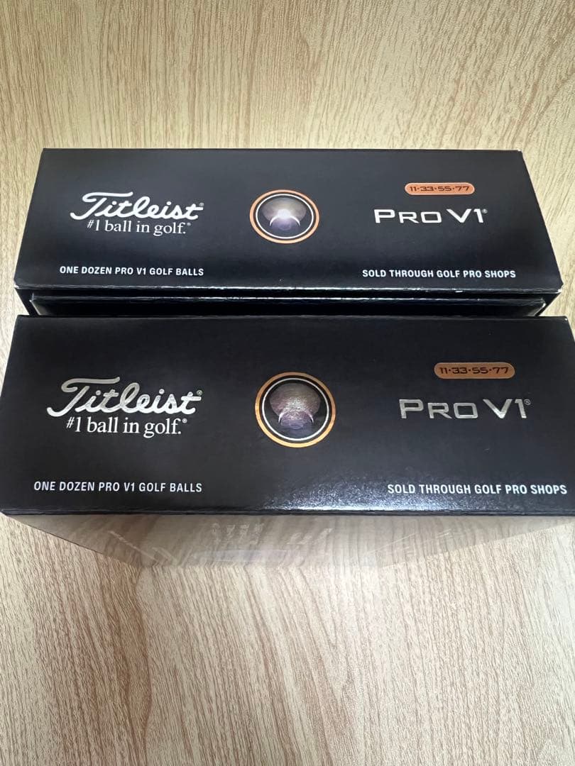 2025 TITLEISTタイトリストPROV1 プロV1 ダブルナンバー×2箱