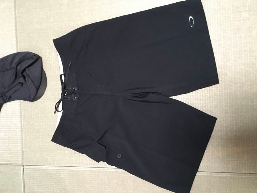 S*u様 FCS2 パワーツイン　パタゴニアラッシュガード　オークリーサーフパン