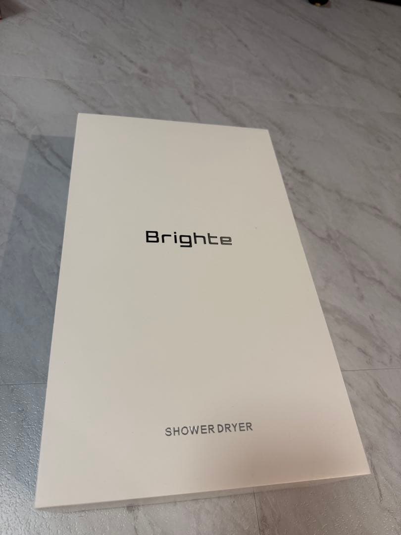 Brighte SHOWER DRYER（ブライト シャワードライヤー）白