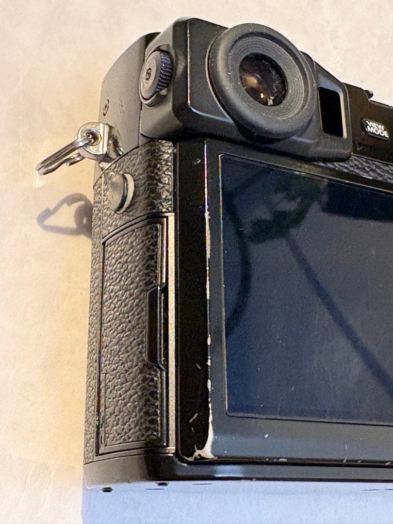 セール！FUJIFILM X-Pro2 バッテリー２個 グリップ付き