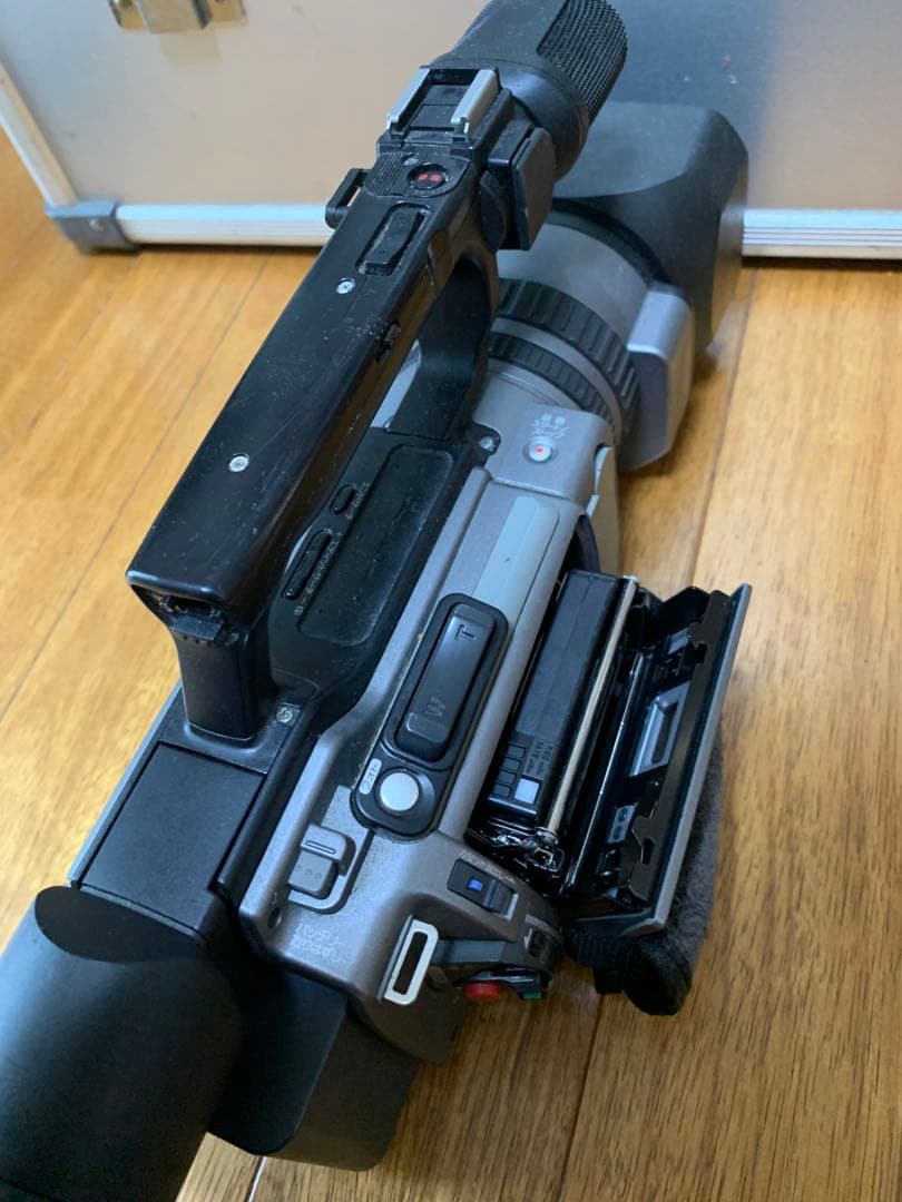 【動作OK】付属品多数　SONY　Handycam　DCR-VX2100