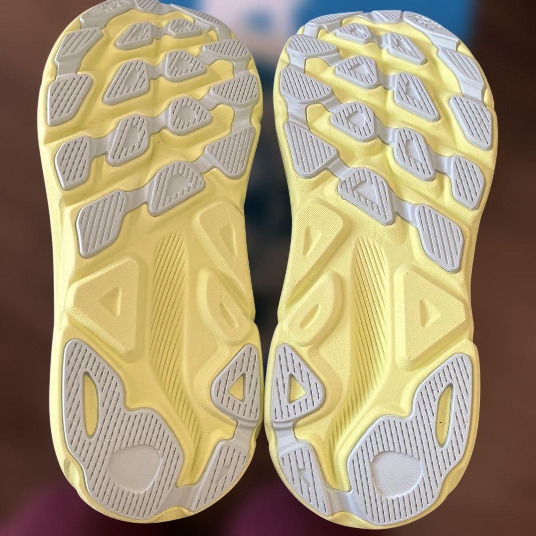 【27.0cm新品未使用】ホカオネオネ クリフトン9