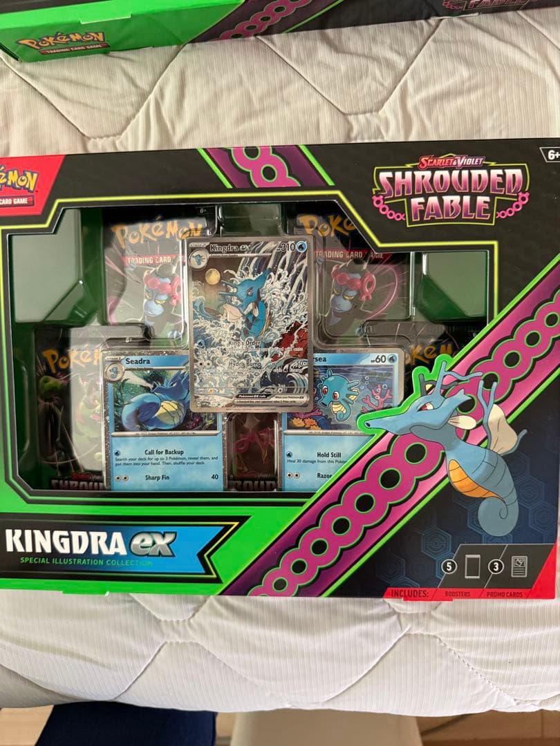 【新品】海外版 ゲッコウガex キングドラex コレクションセット　未開封