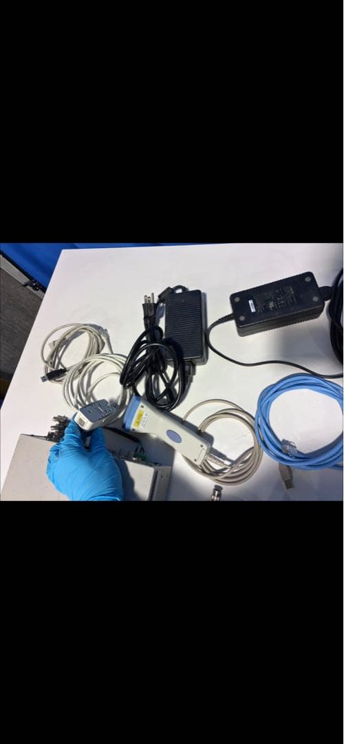 CRTモニター シルバー ケーブル付き