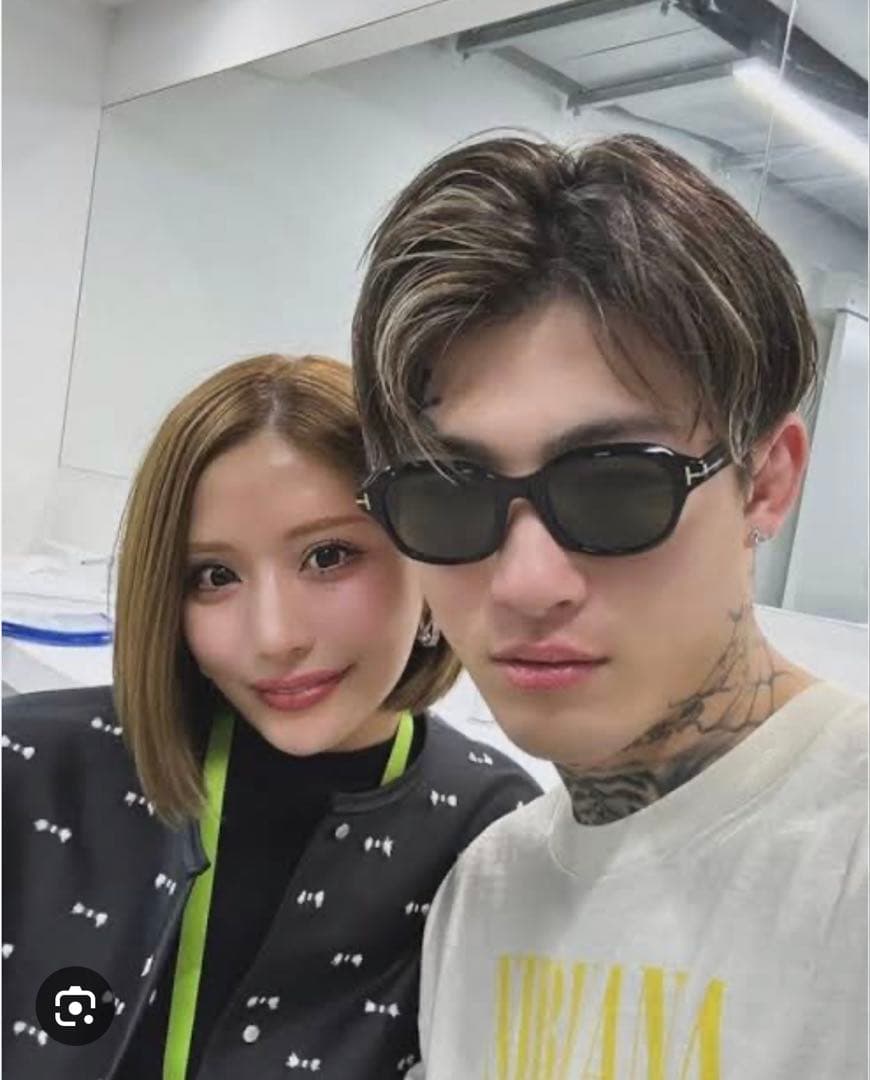 トムフォードサングラス　ベッコウ柄