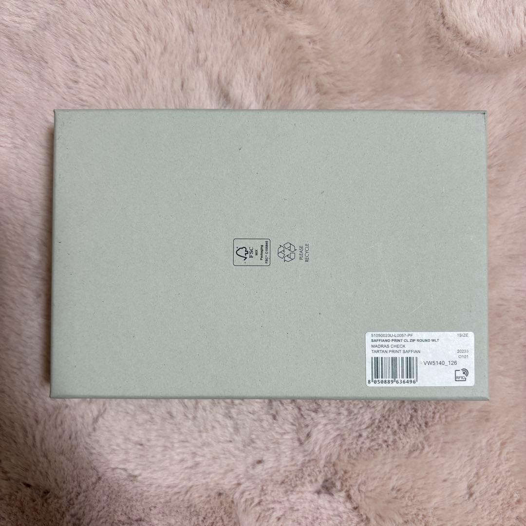 【未使用 ドンキで購入】Vivienne Westwood 長財布