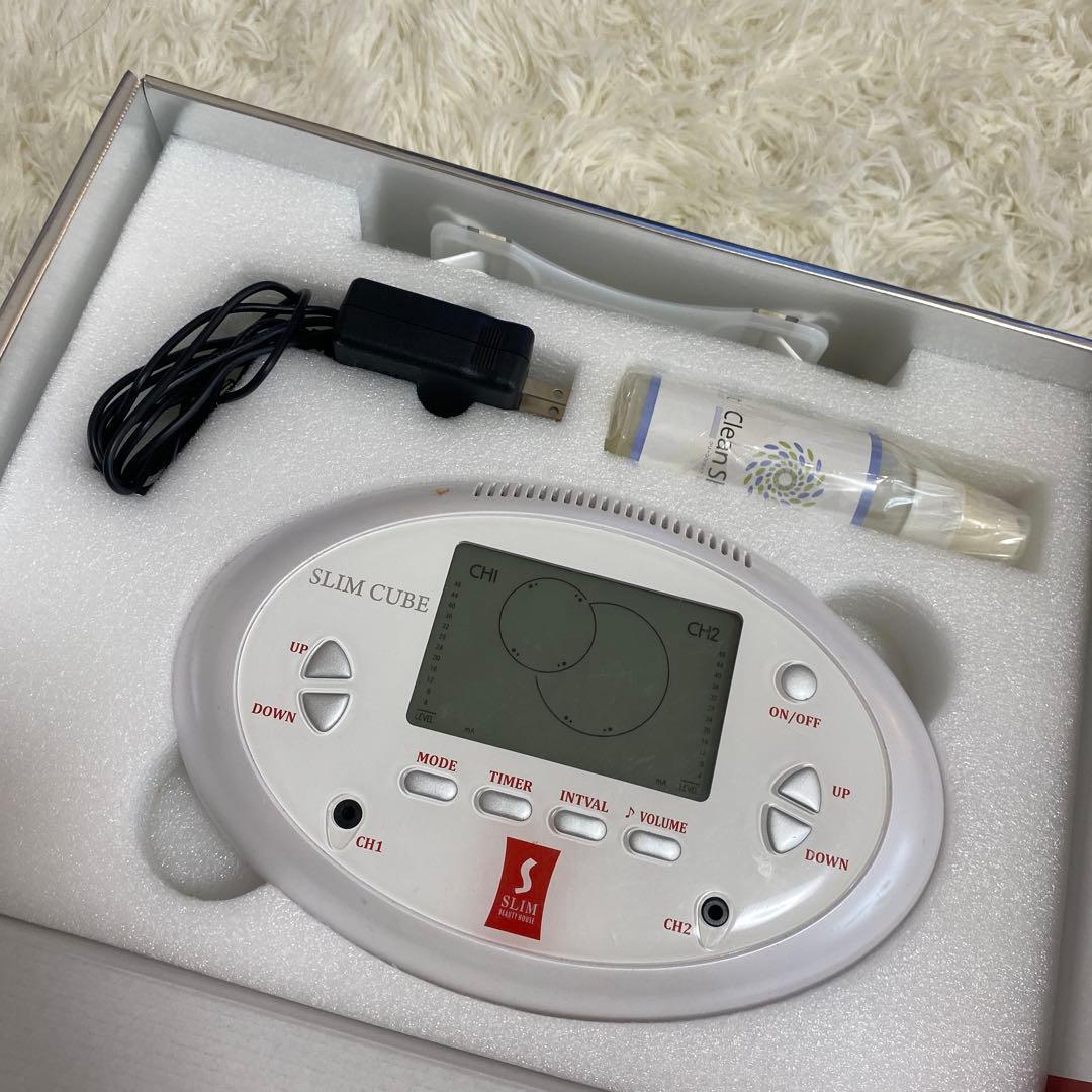 ボディ・フェイスケア SLIM CUBE EMS