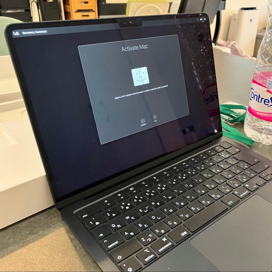 【最終値下げ】MacBook Air 256GB M3チップ13インチ　本体