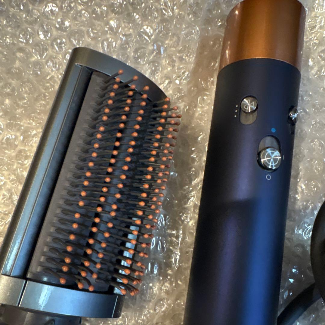 ダイソン　HS05 ヘアスタイラー