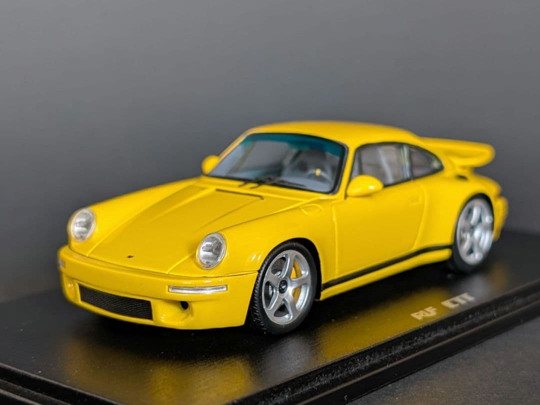 スパーク 1/43 RUF CRT 2017 YellowBird