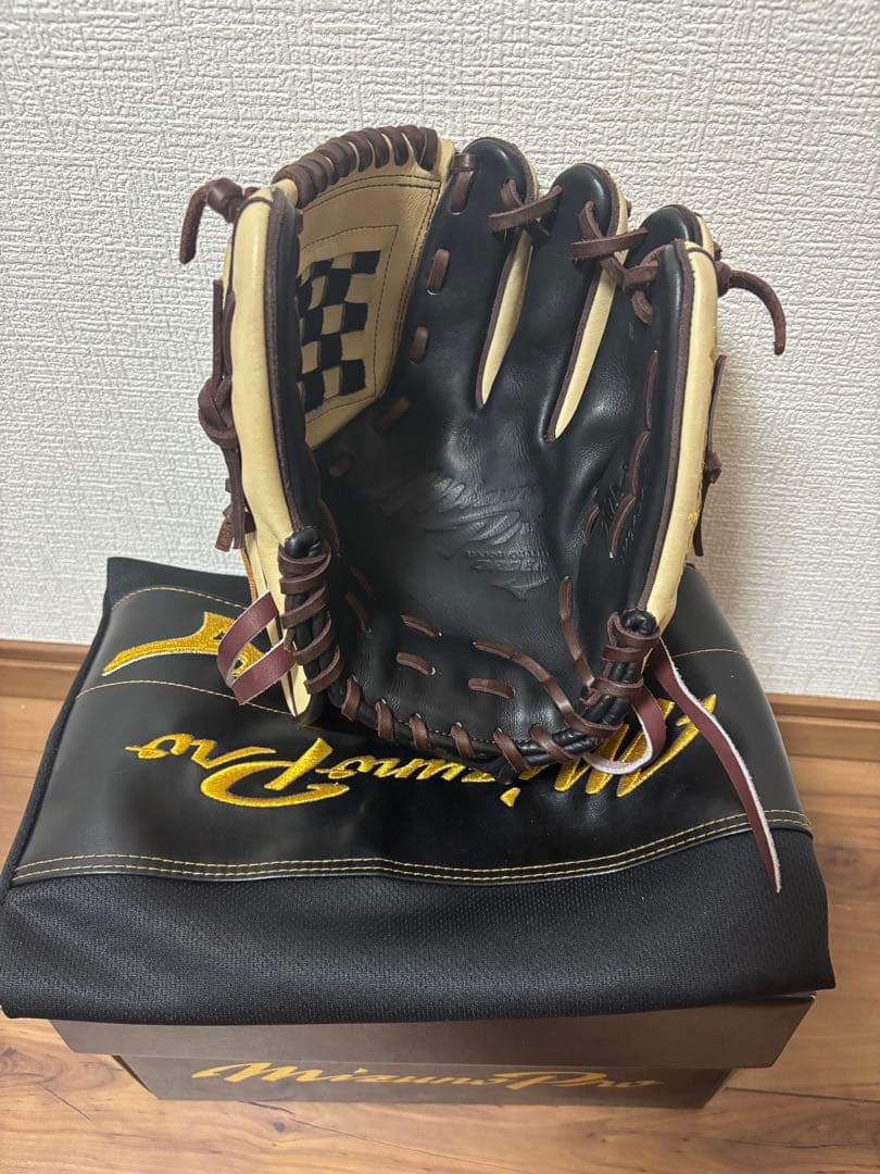 『美品』 ミズノプロオーダーグラブ　軟式