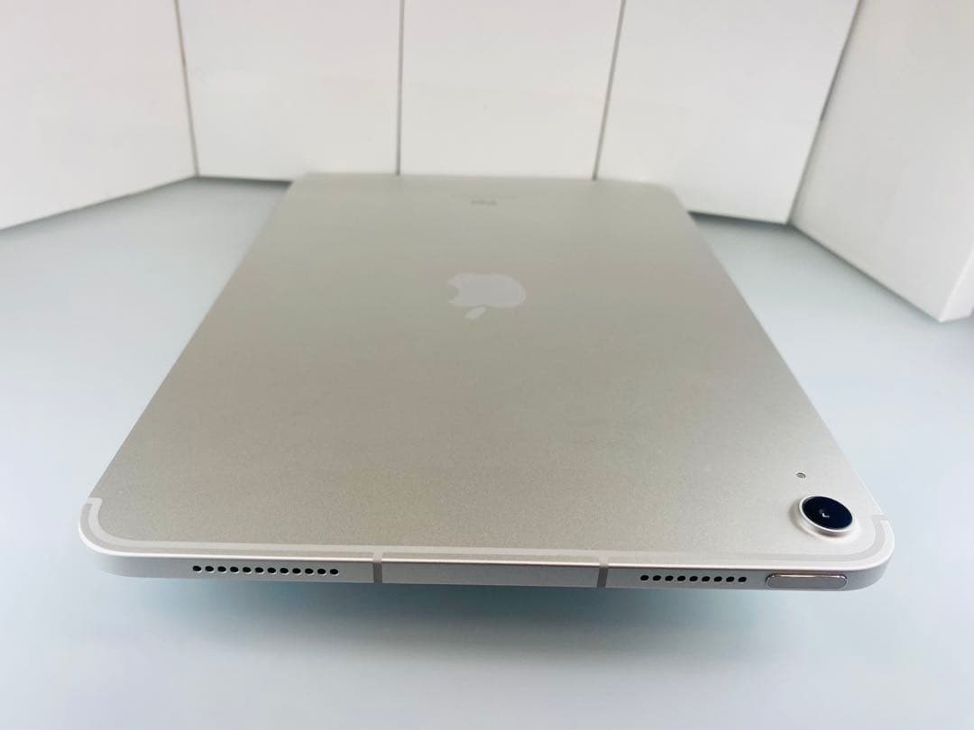 iPad 第10世代 64GBシルバーCellular Apple SIMフリー