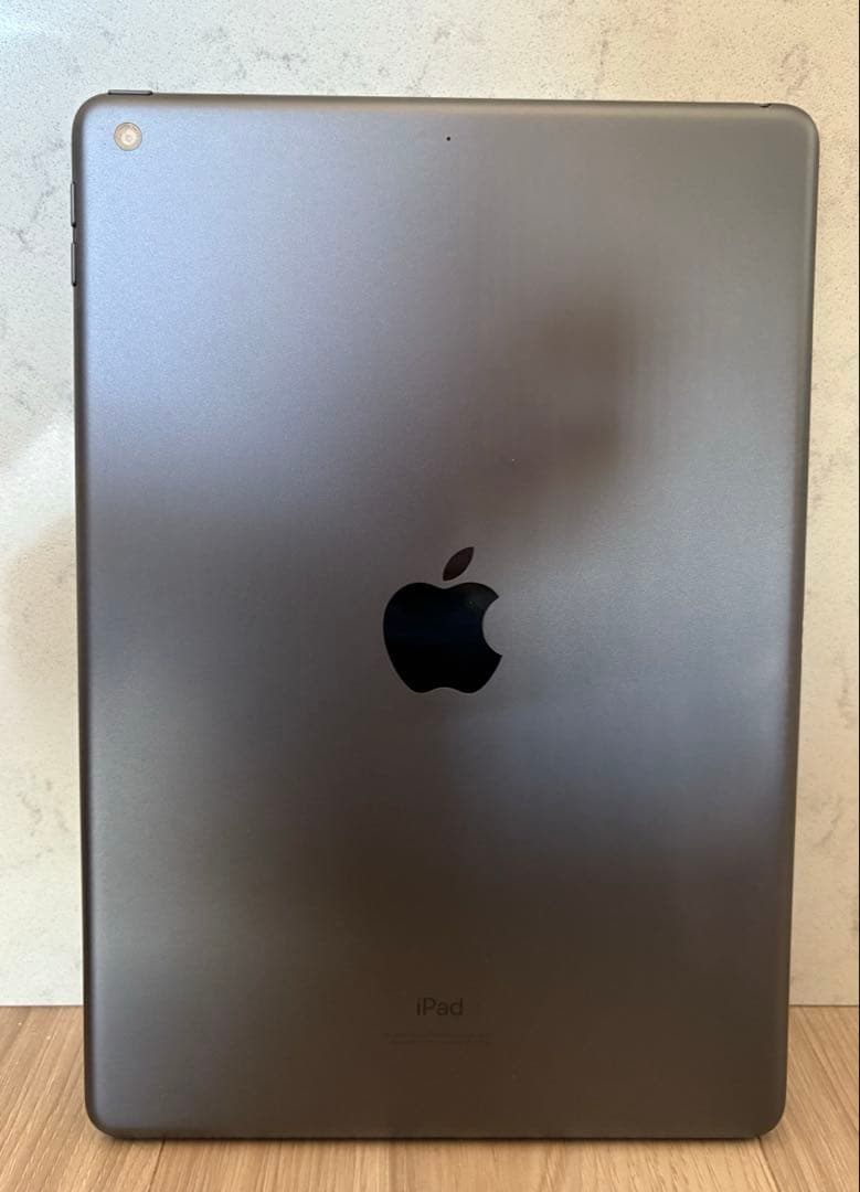 iPad スペースグレー シルバー