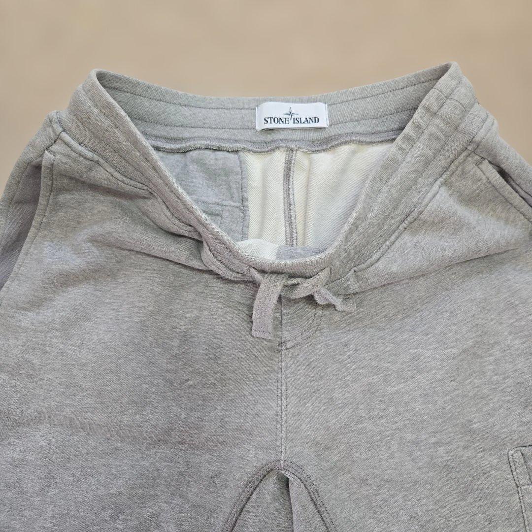 美品【STONE /ストーンアイランド】 ショートパンツ