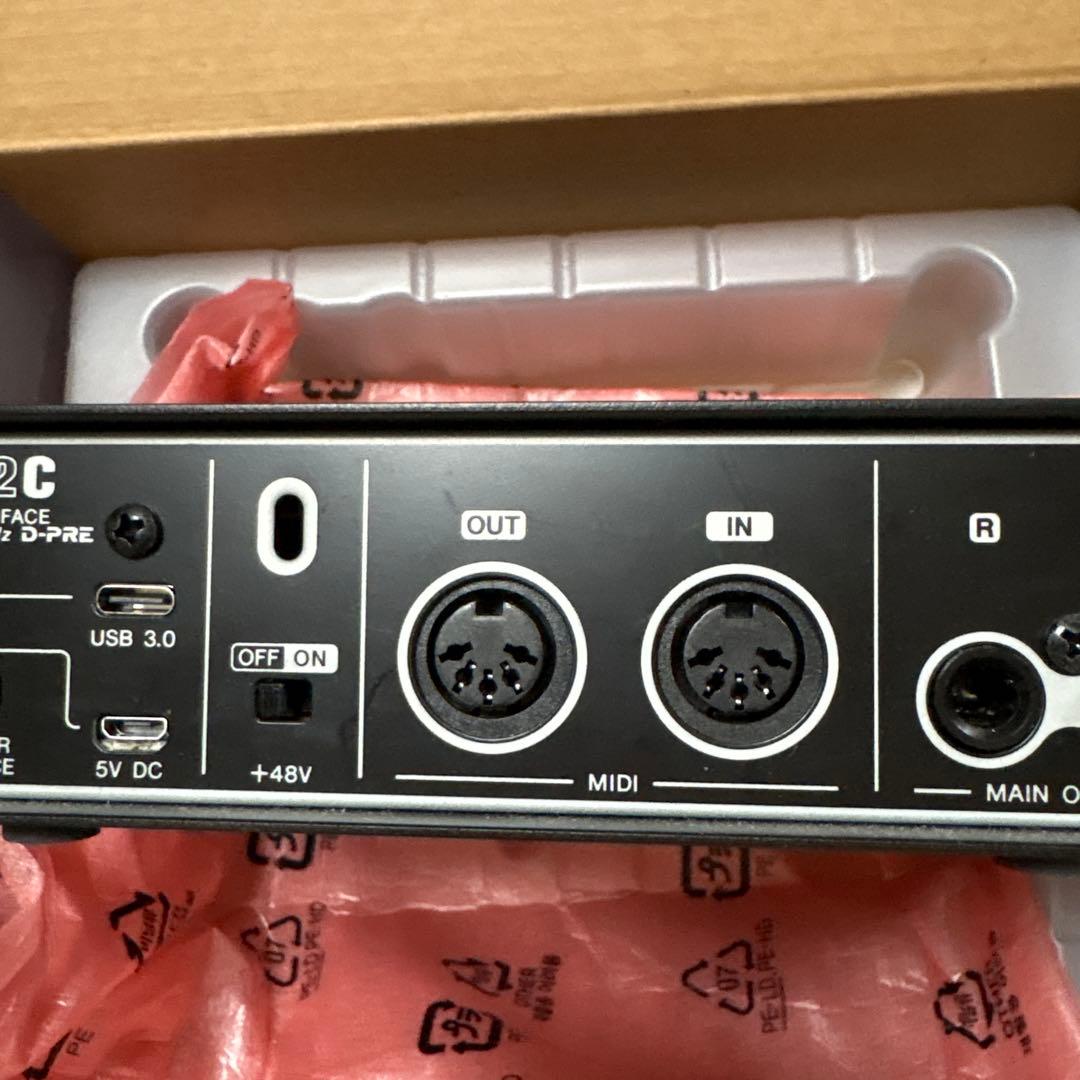 DTM・DAW COMPATIBLE UR22C