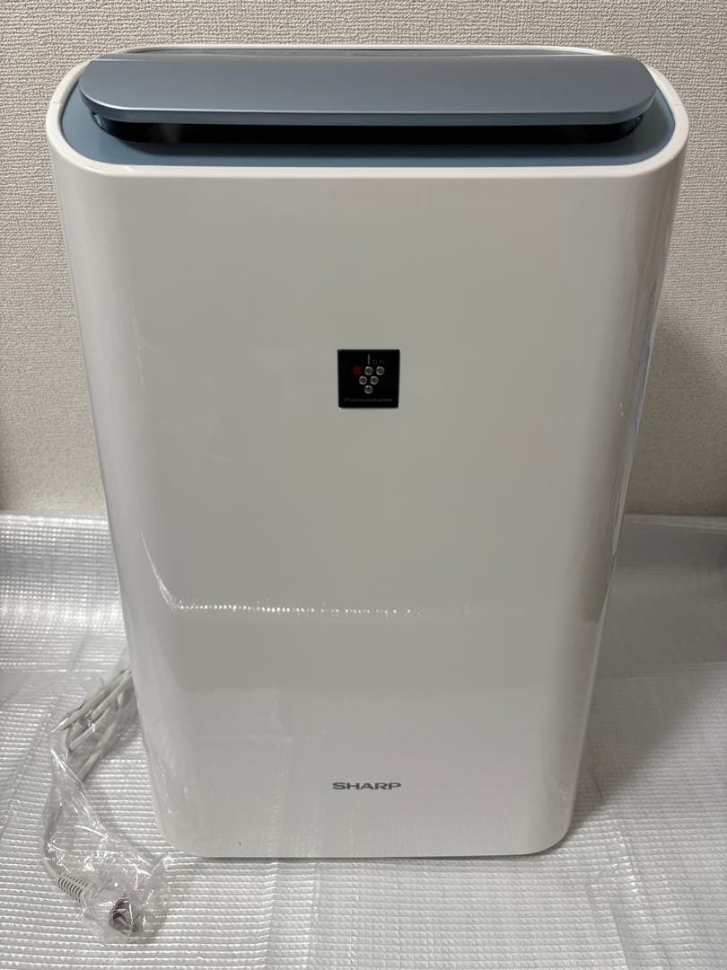 シャープ　空気清浄除湿機　CV-EF120-W