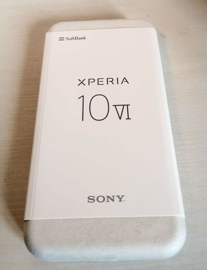 箱有.Sony Xperia 10 VI 人気ホワイト SoftBank