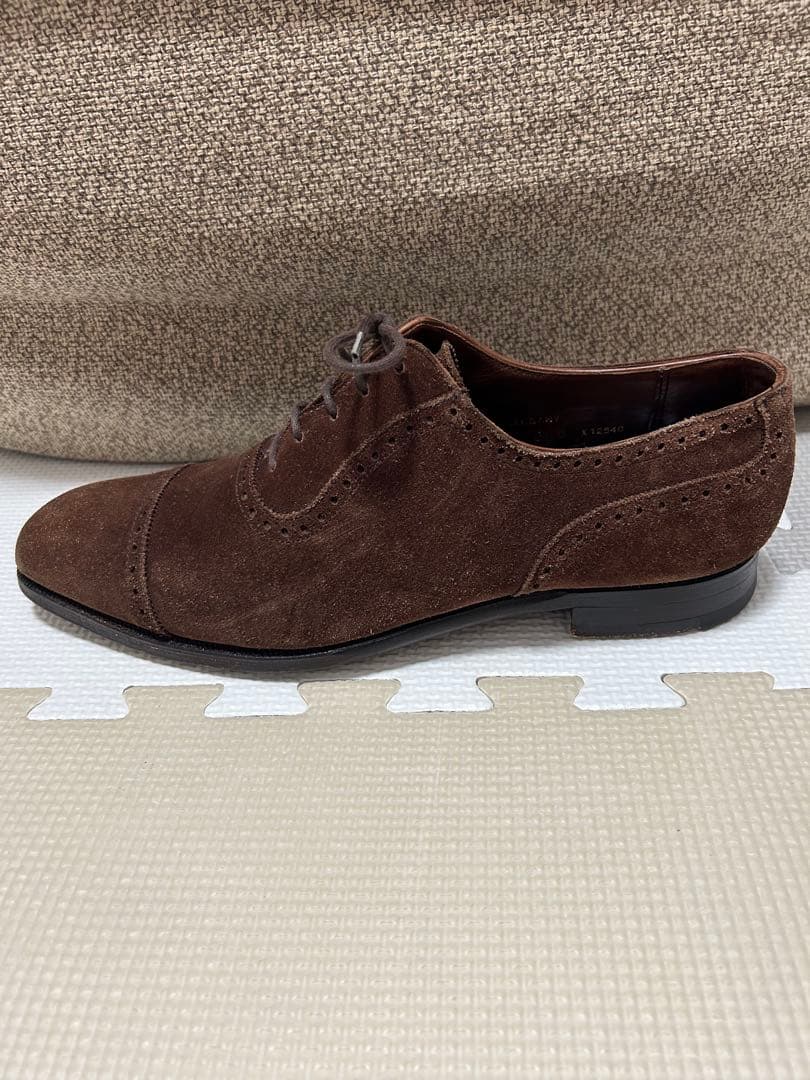 crockett&jonesクロケット&ジョーンズALBANY 6H Dスエード