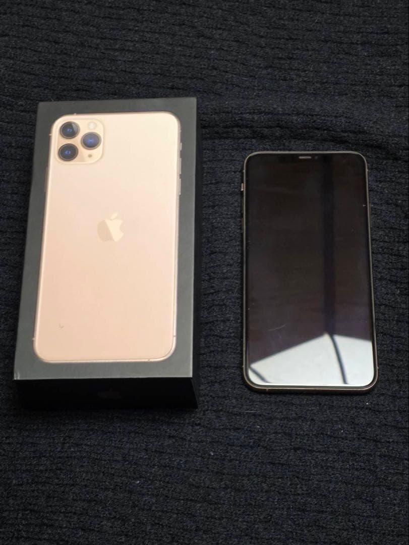 【極美品】iPhone 11 Pro Max 256GB SIMフリー 動作良好