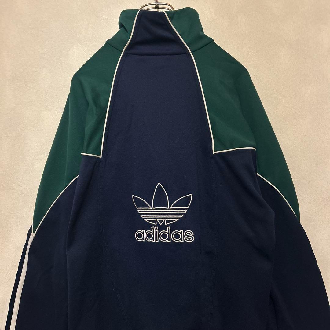 配色抜群　アディダス　トラックジャケット　バック刺繍　バイカラー　希少デザイン