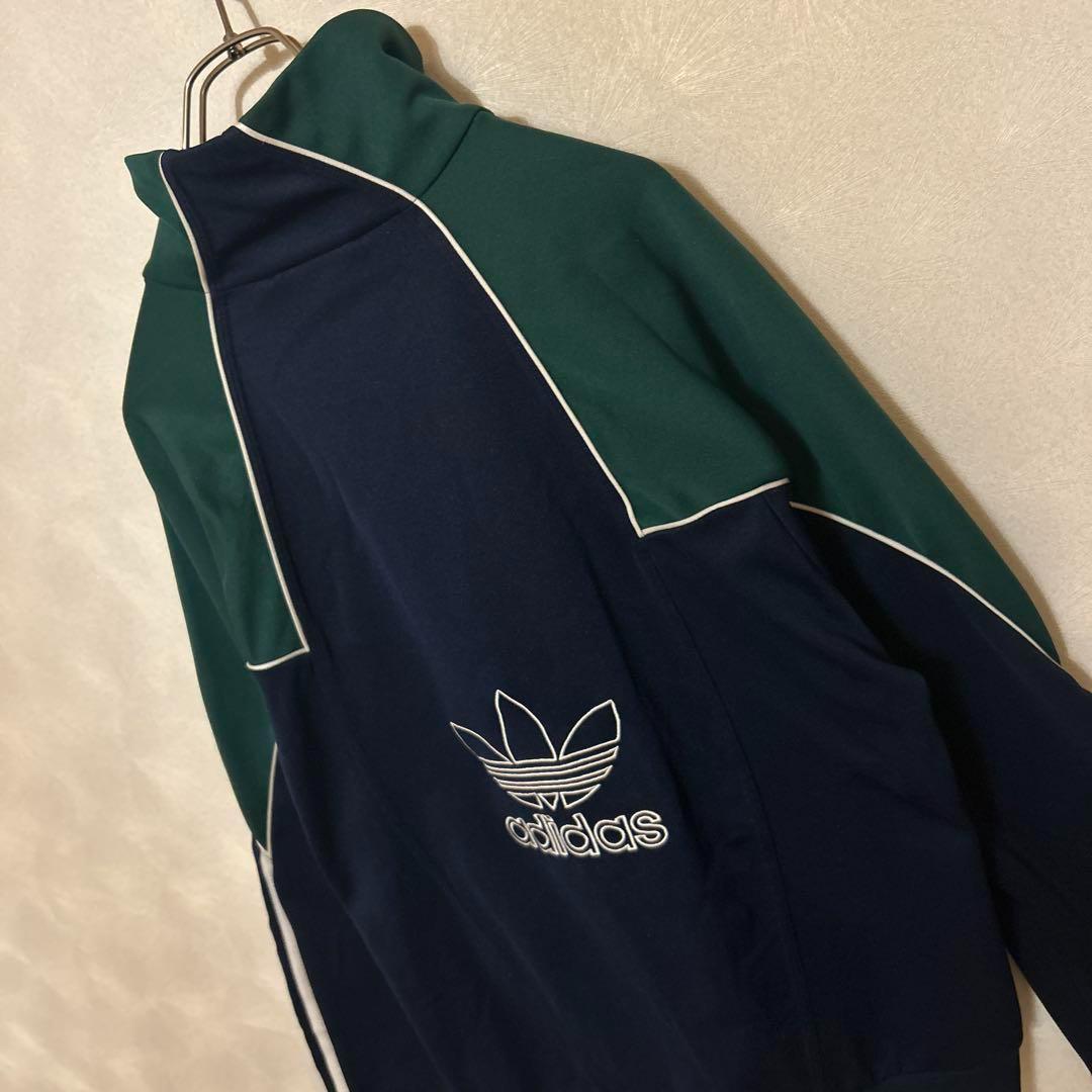 配色抜群　アディダス　トラックジャケット　バック刺繍　バイカラー　希少デザイン