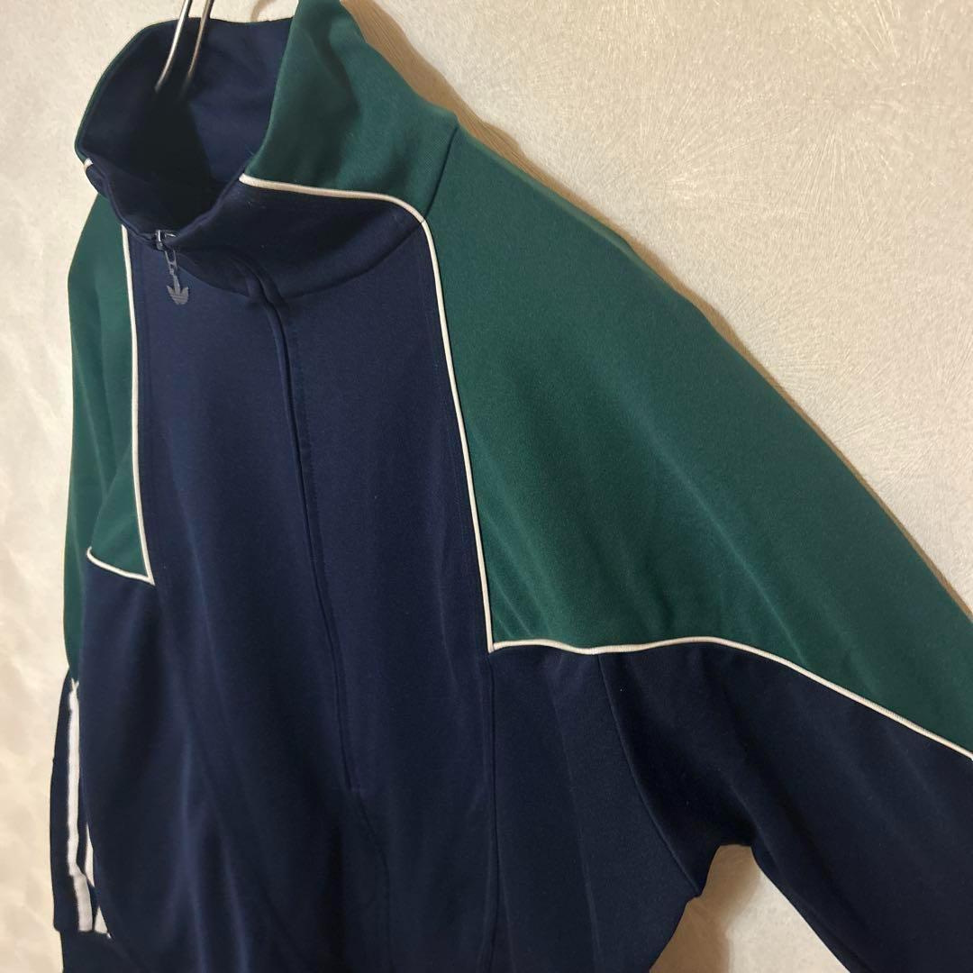 配色抜群　アディダス　トラックジャケット　バック刺繍　バイカラー　希少デザイン
