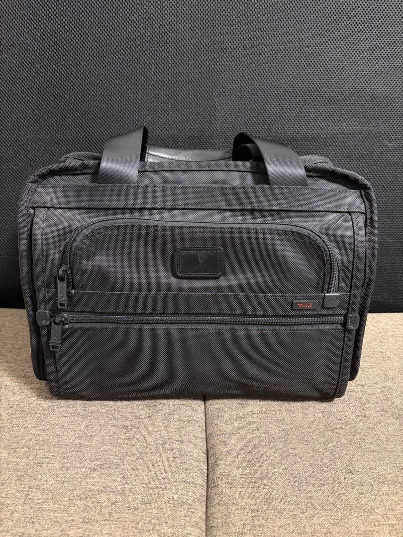 t*m様 お買得 TUMI 22155DH ボストンバッグ 美品