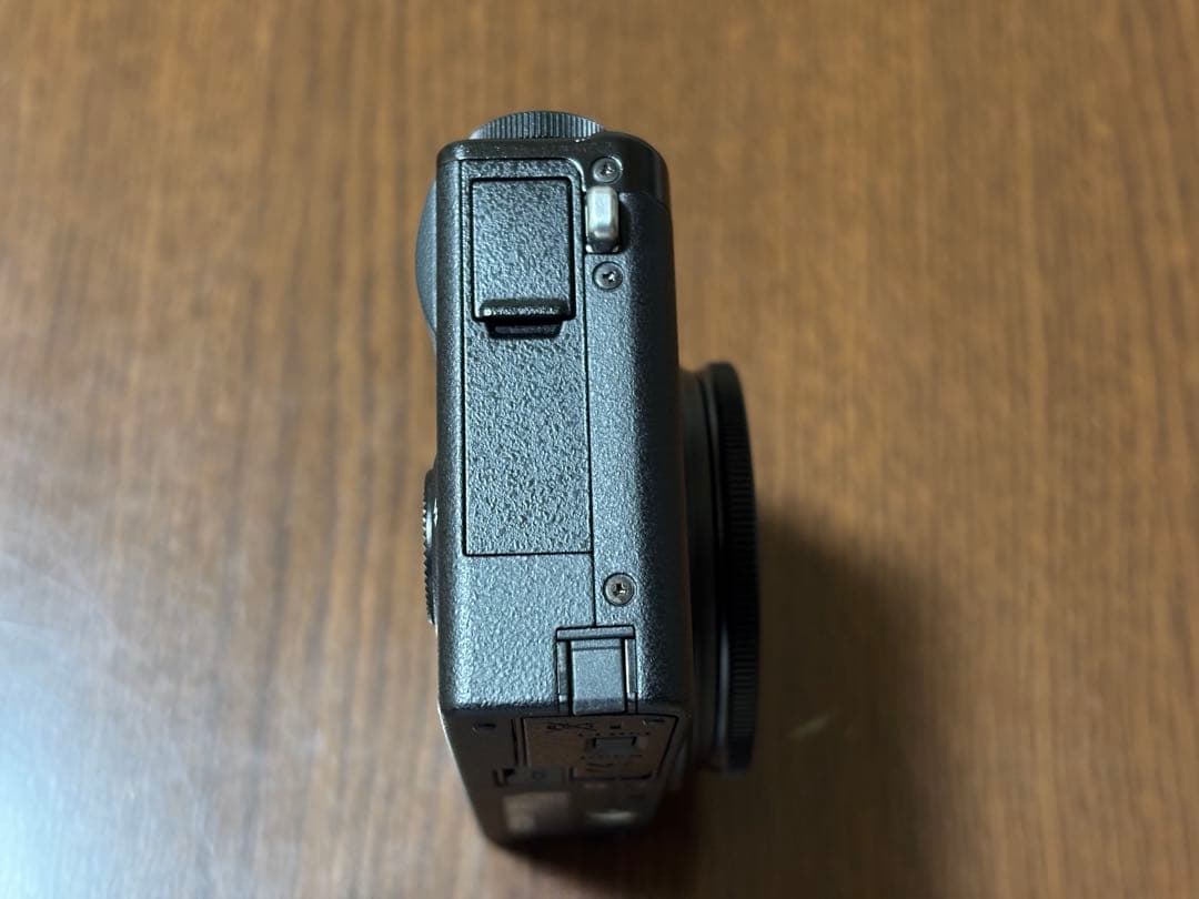 FUJIFILM XQ2 ブラック 動作確認済み 本体、バッテリーのみ