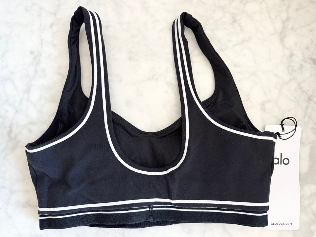 【alo新品未使用】ヨガウェア Airbrush Heart Throb ブラ
