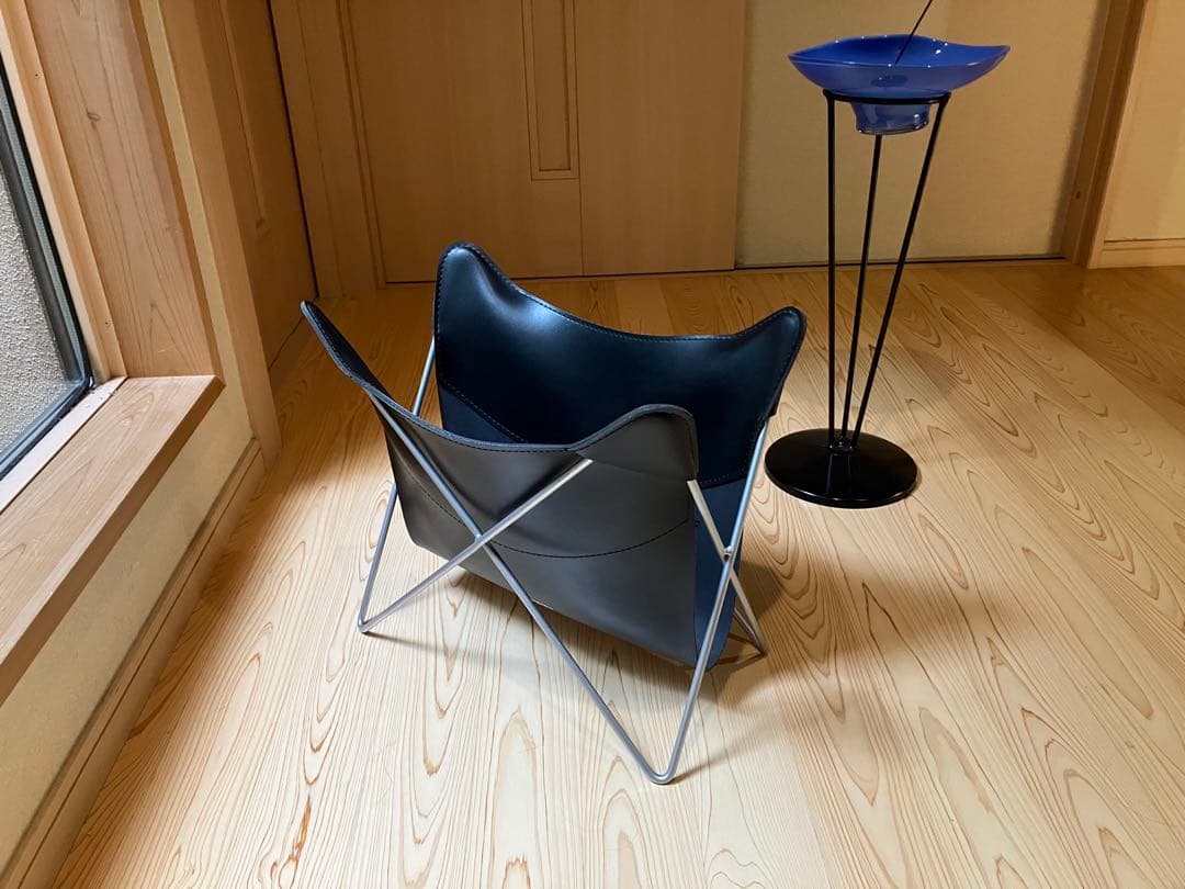 カリモク　karimoku マガジンラック　本革　レザー　BKF バタフライ