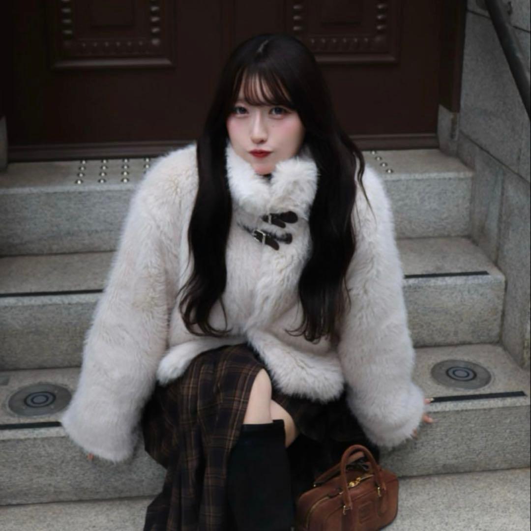 【限定価格】mellowneon 2wayベルトファーコート