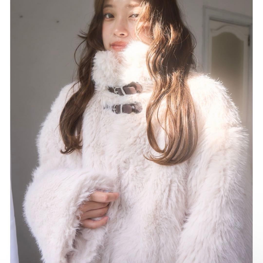 【限定価格】mellowneon 2wayベルトファーコート