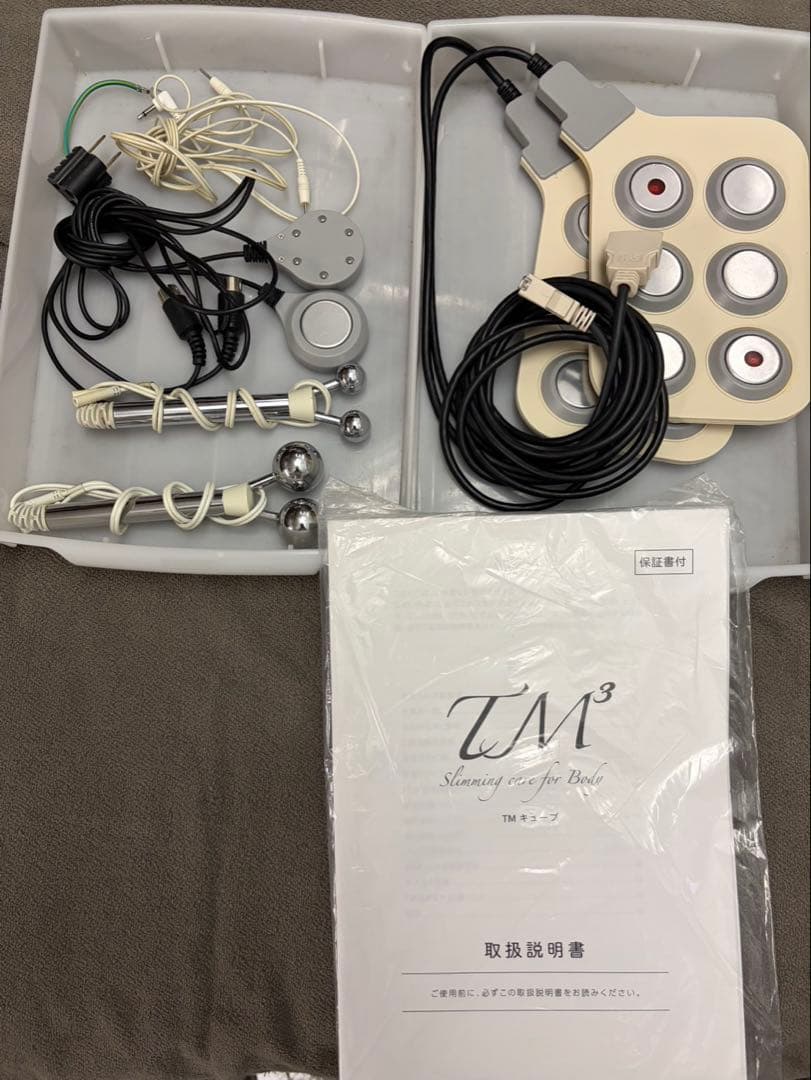 TMキューブ　EMS、ナール超音波、赤色LED タカラBEAUTY MATE