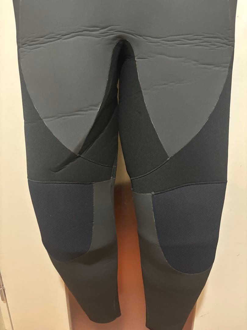 ほぼ未使用！　RSS SURF　セミドライ　バックジップ　5x3mm　XXLB