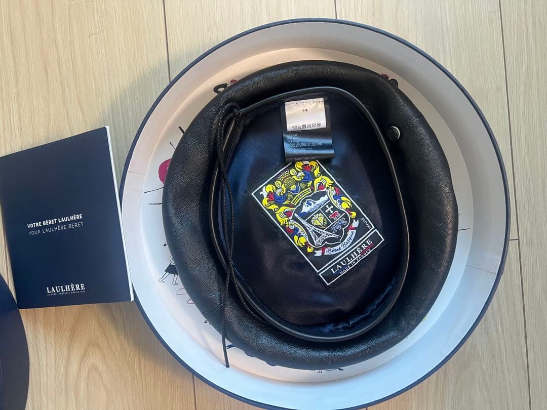 [ロレール ] ブルース ノワール ナチュラルレザー ベレー レディースSサイズ