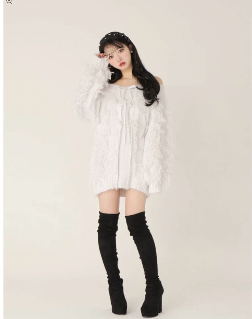 エメミーエメFringe knit minionepiece