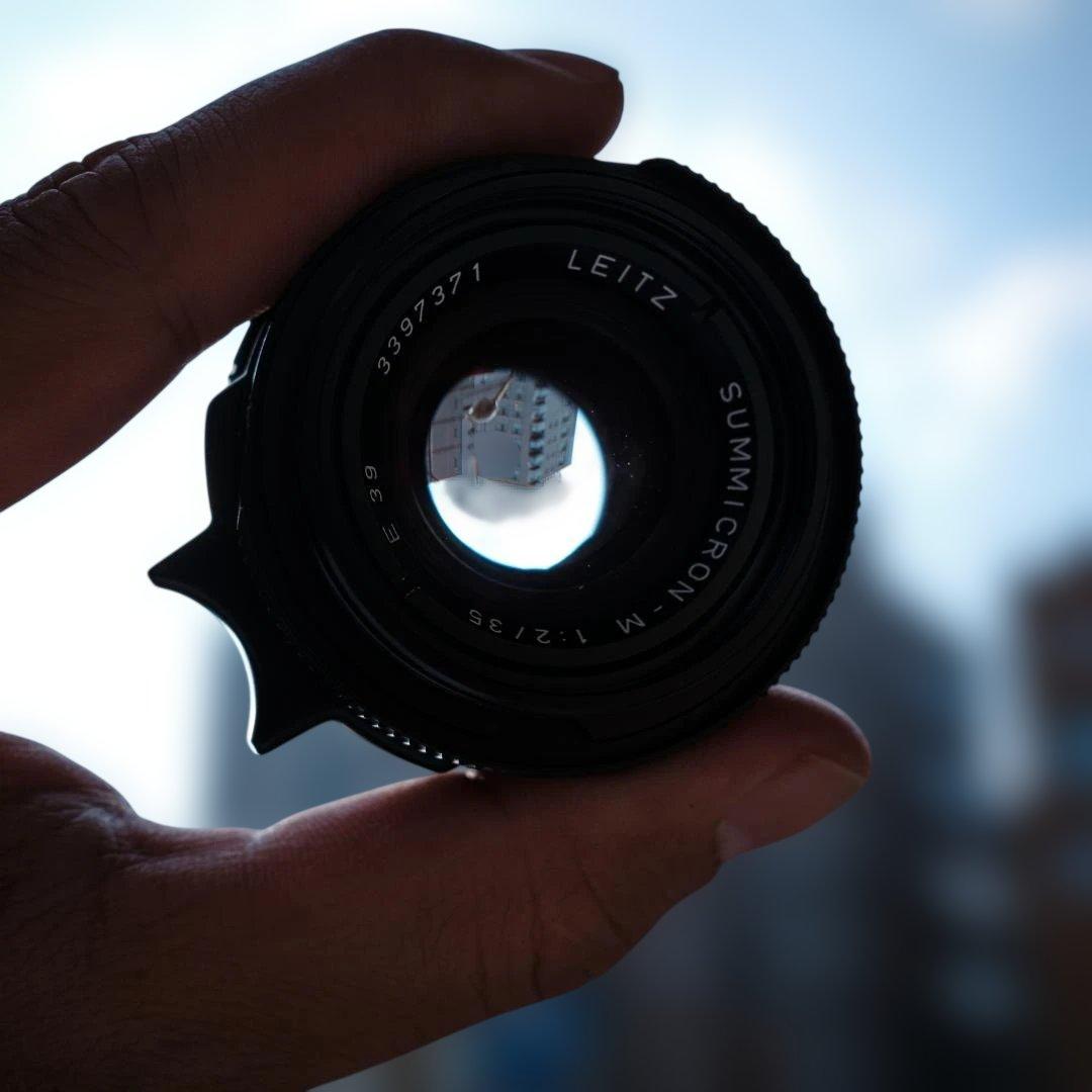 フィルムカメラ Leica Summicron-M 35mm v4 \"King of Bokeh