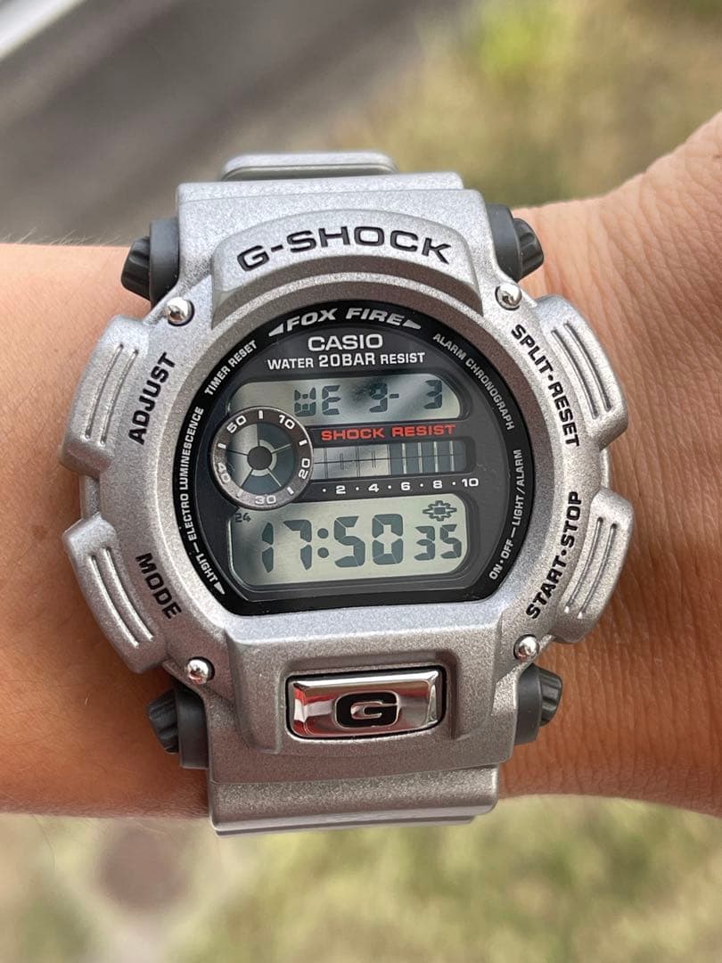 CASIO G-SHOCK DW-9000M-8T デジタル腕時計