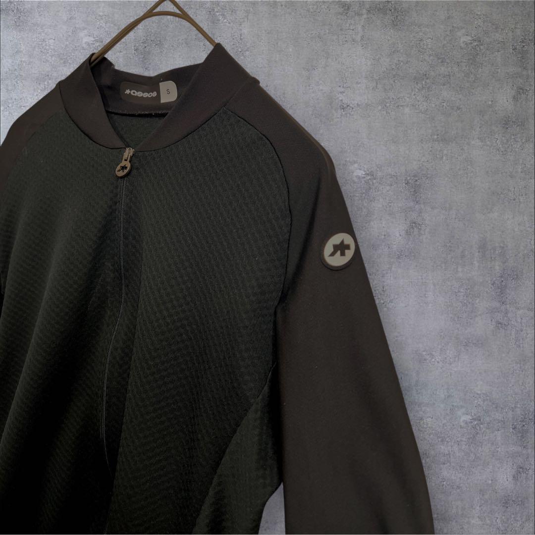 ASSOS サイクリングウェア　黒　sサイズ 半袖 ジャージ 後ろポケット