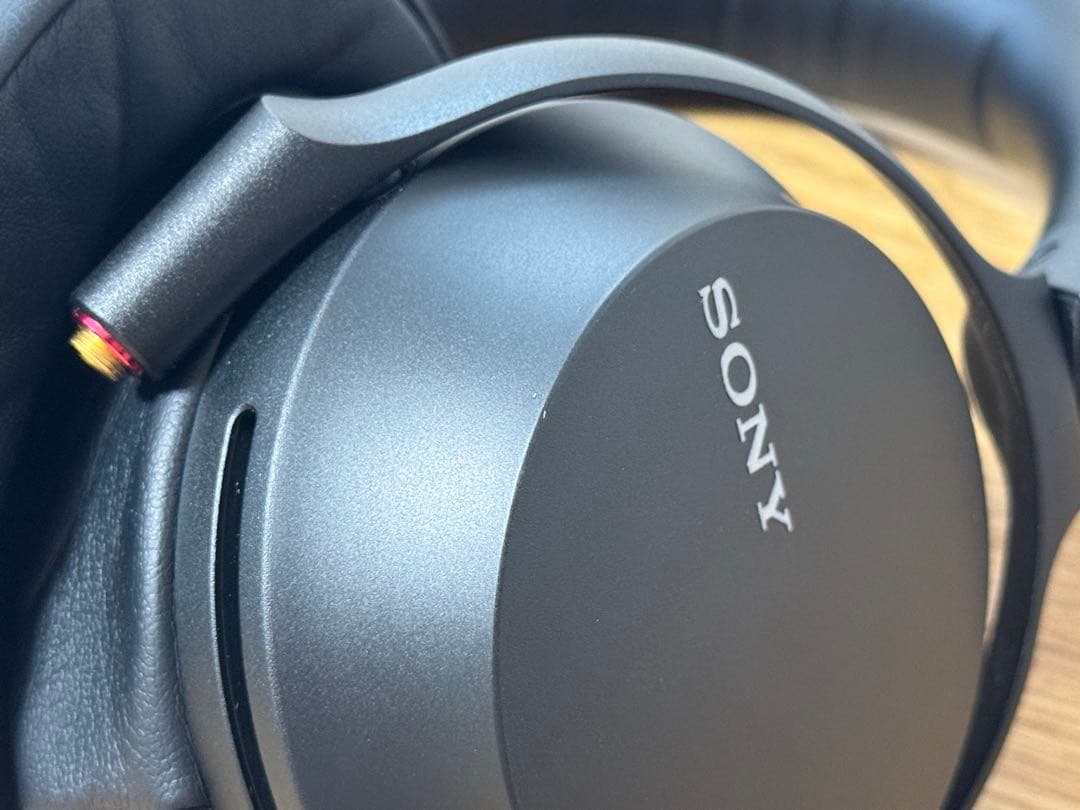 【美品】SONY MDR-Z7M2 ブラック 有線ヘッドホン